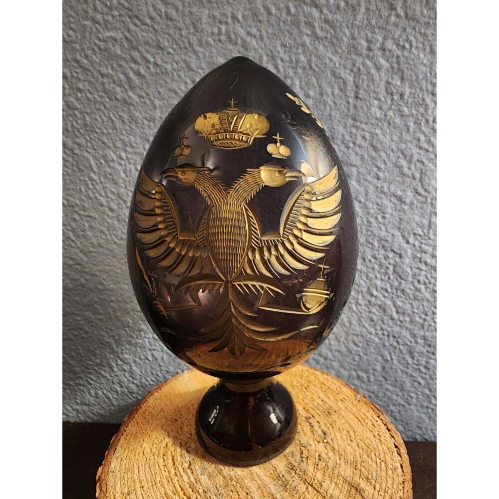Rare Russian Purple Glass Gilt Etched Pedestal‎ Egg St Petersburg